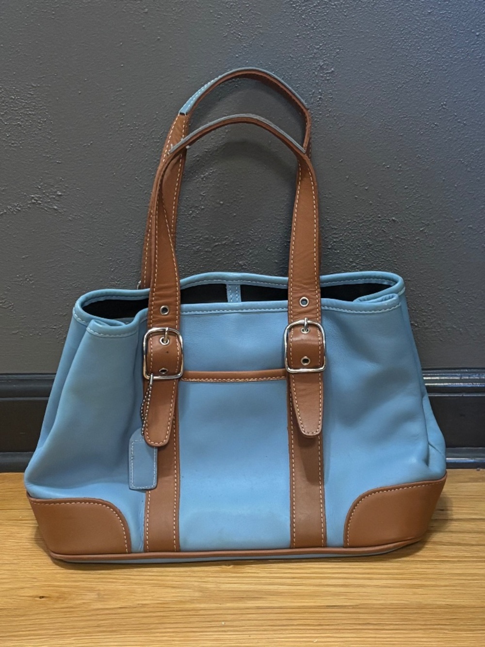 Vintage COACH 2000's Hampton Shoulder Bag #7588 w/Buckle Handles Blue Tan Silver
